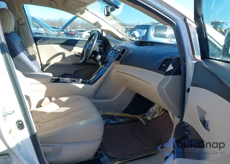 2010 Toyota Venza z USA, uszkodzony, nr VIN 4T3BA3BB3AU018432